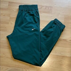 Nike One Woven Jogger Pants Girls XL  Big Kids FD2857 - 631